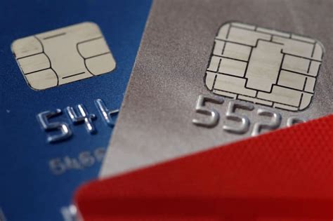 bank cards with smart chips|protecting credit cards with chips.